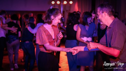 Limoges'Hop festival 2022

Partage libre avec le crédit et la citation (@lightexmachina) de l'auteur pour tout usage non promotionnel ou commercial.

© Alexandre - LIGHT EX MACHINA 2022, tous droits réservés.